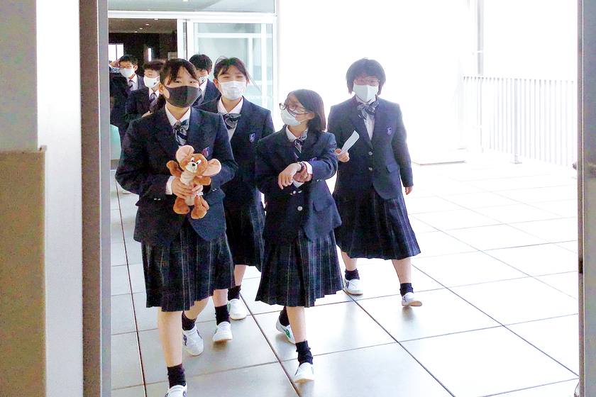 新入生学校探検ツアー